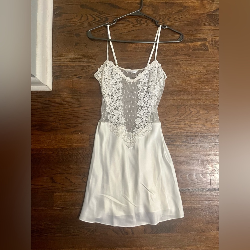 Flora Nikrooz showstopper Chemise XS